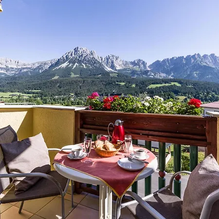 Apparthotel Tom Sojer 4*