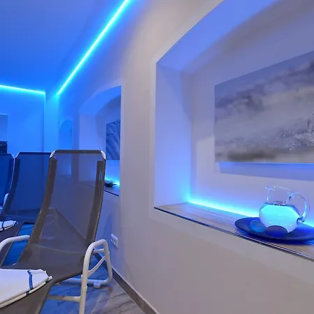 Tom Sojer Hotel apartamentowy Ellmau