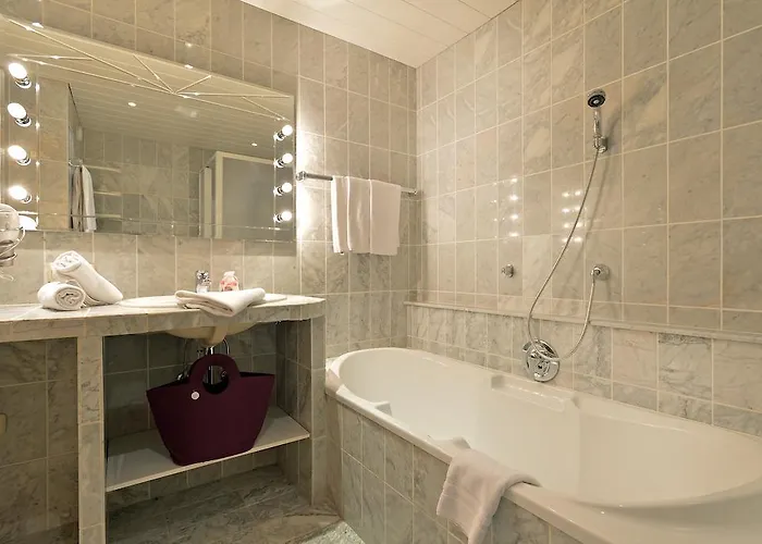 Aparthotel Tom Sojer 4*